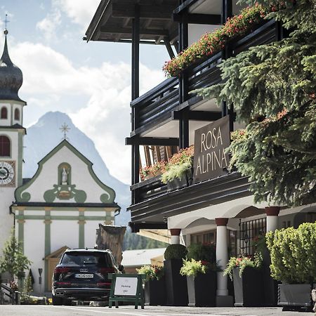 Rosa Alpina Hotel&Spa San Cassiano  Exteriér fotografie